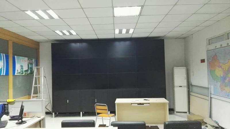 萬集物流信息監(jiān)控中心46寸液晶拼接屏 萬集物流信息監(jiān)控中心46寸液晶拼接屏